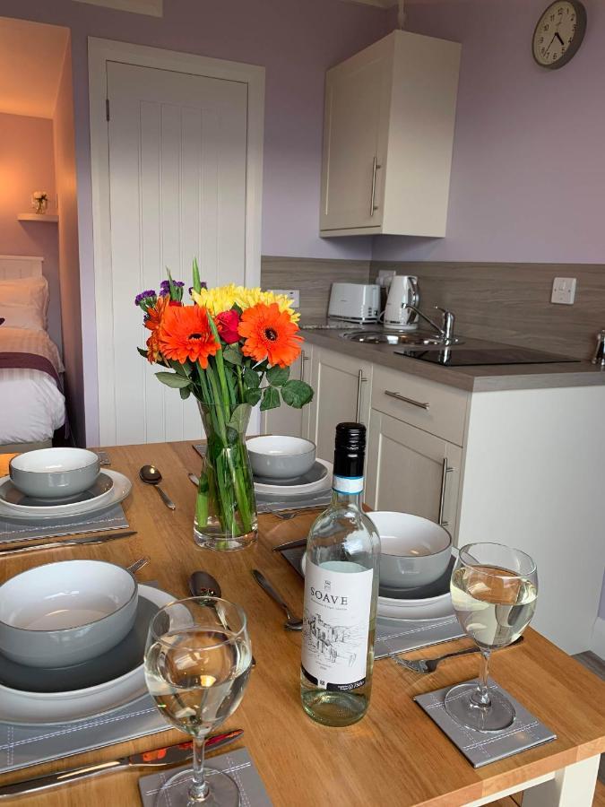 Breasclete Hebridean Holiday Cabins מראה חיצוני תמונה